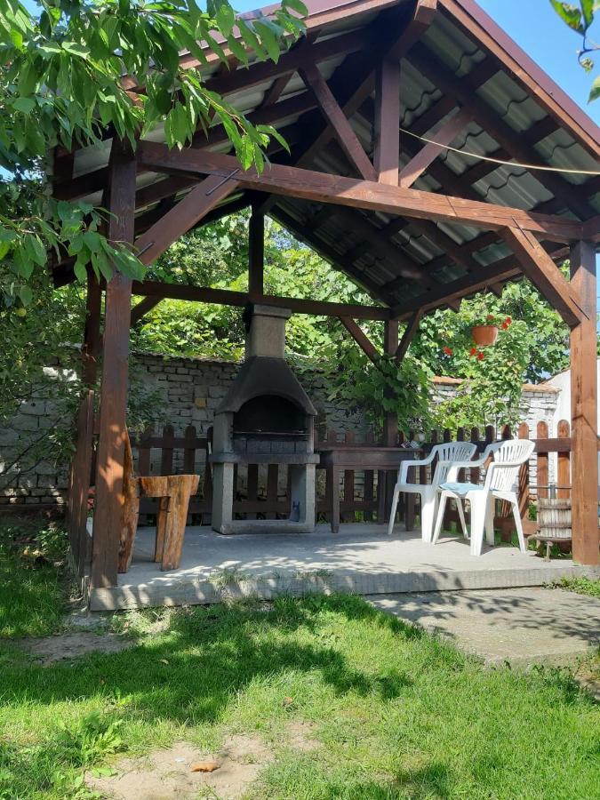 Casa De Oaspeti Laura Râşnov Exterior photo